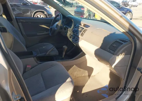 2004 Toyota Camry Le from USA, damaged, VIN 4T1BE32K84U811405